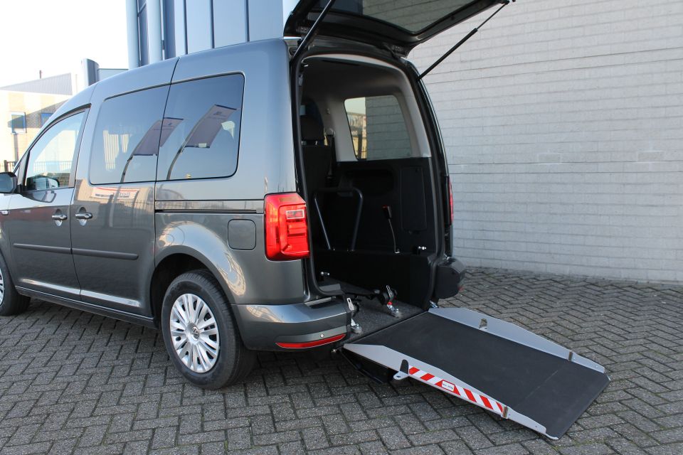 Volkswagen Caddy wheeclhair car