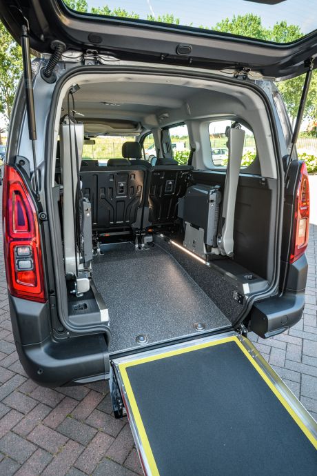 WAV-kit Peugeot Rifter L2 wheelchair accessible vehicle