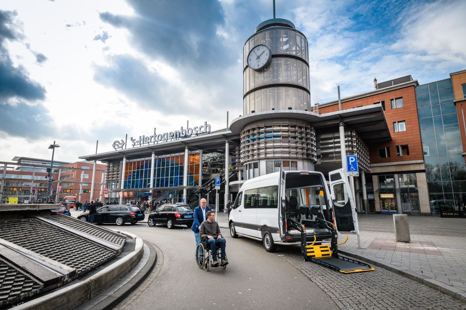 Wheelchair Accessable Van