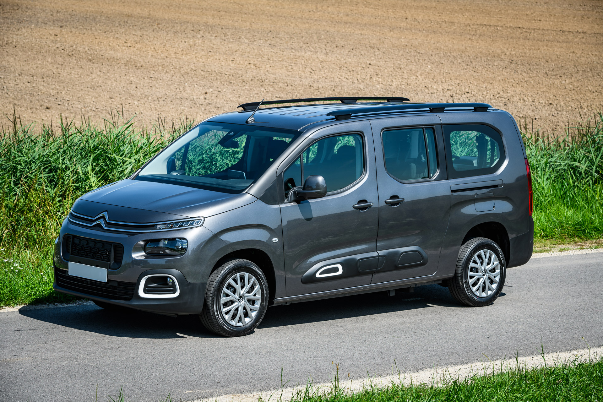 Citroën Berlingo L2 Disability Car Upto 7 passengers WAV